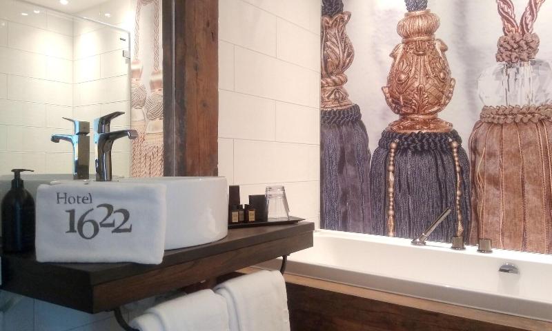 Hotel 1622 Adults Only image