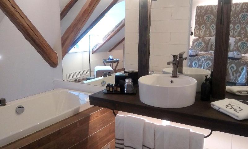 Hotel 1622 Adults Only image