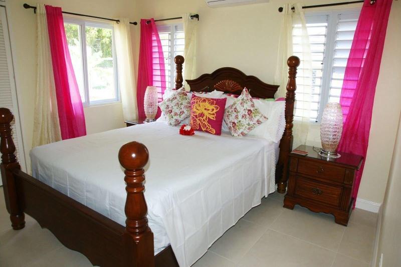 Ocho Rios Villa At Coolshade Vi image