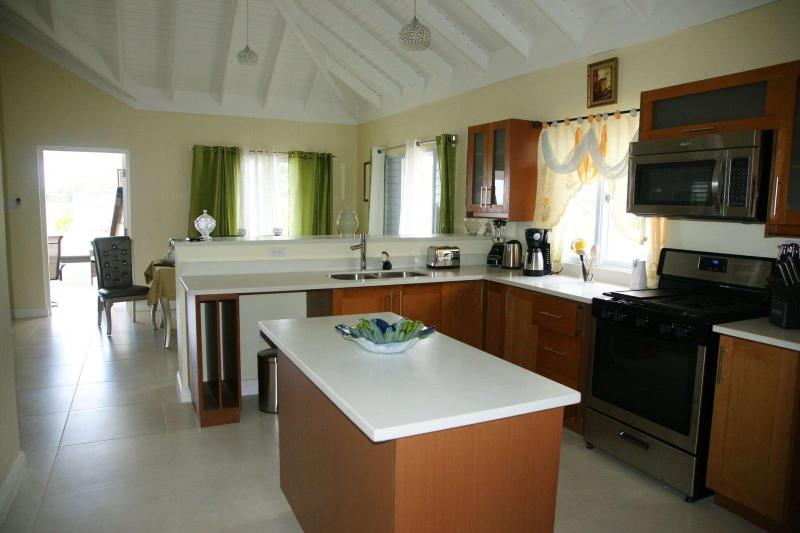 Ocho Rios Villa At Coolshade Vi image