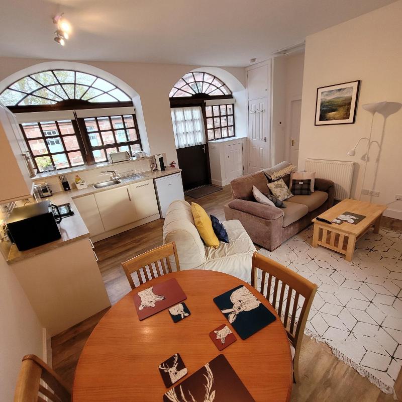 Finnich Cottages image