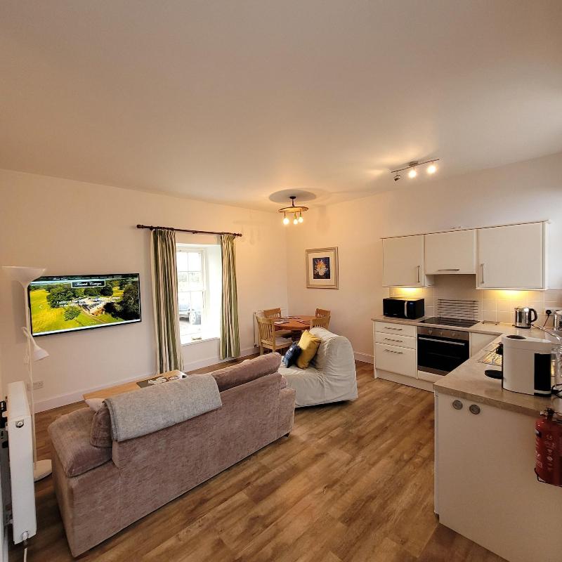 Finnich Cottages image
