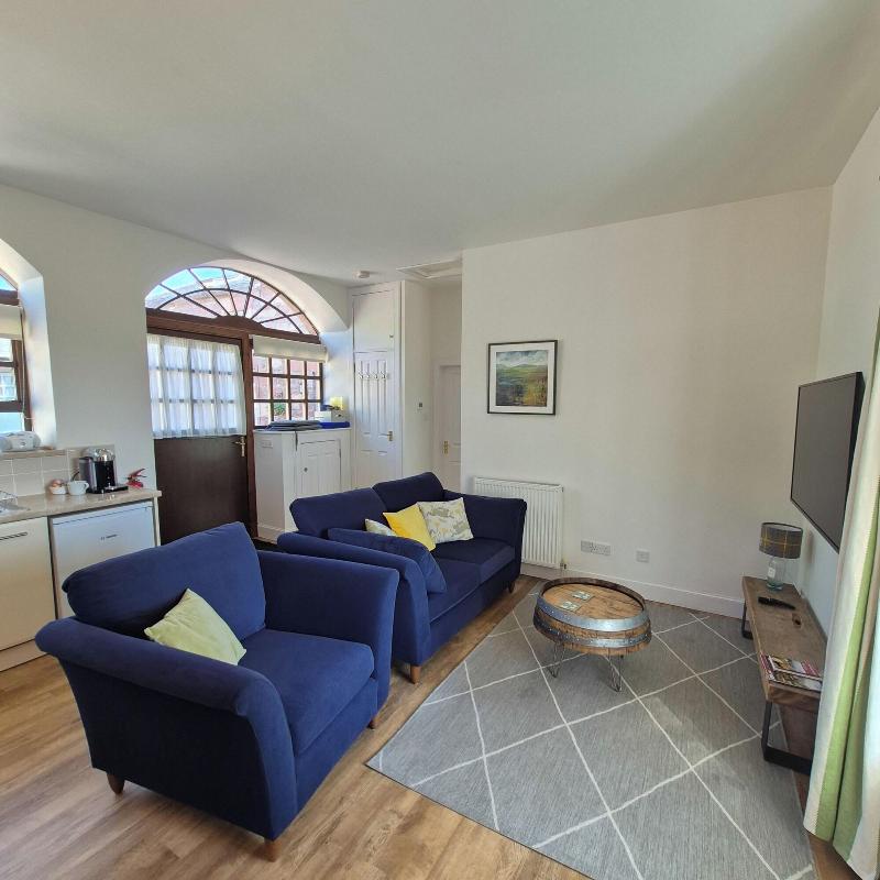 Finnich Cottages image