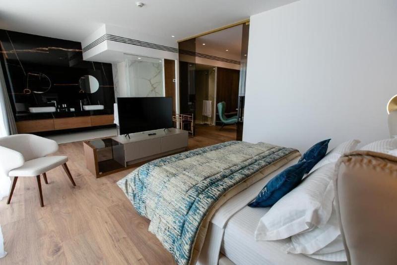 Empire Beach Resort image