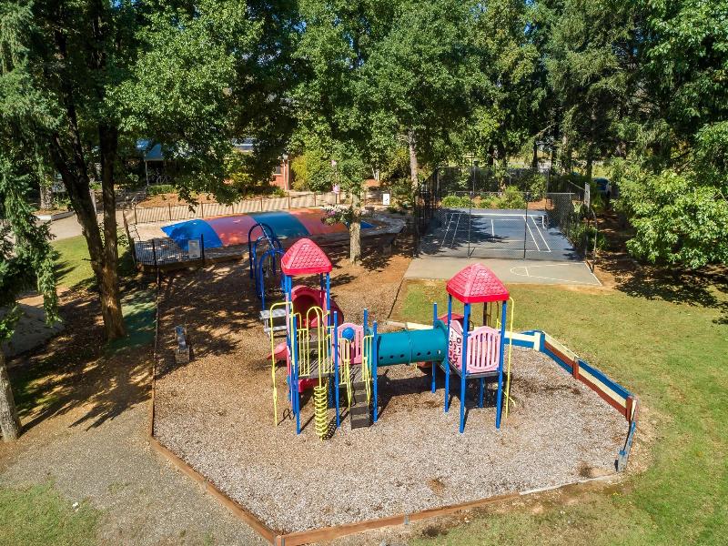Discovery Parks - Bright