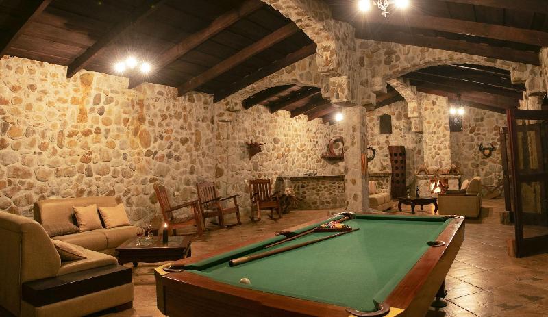 Malekus Mountain Lodge image