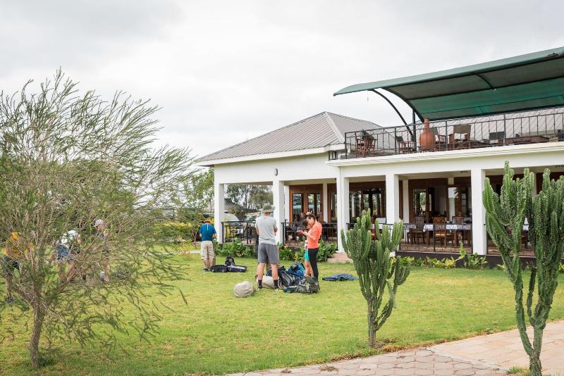 Moyoni Airport Lodge image
