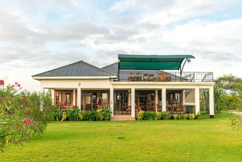 Moyoni Airport Lodge image