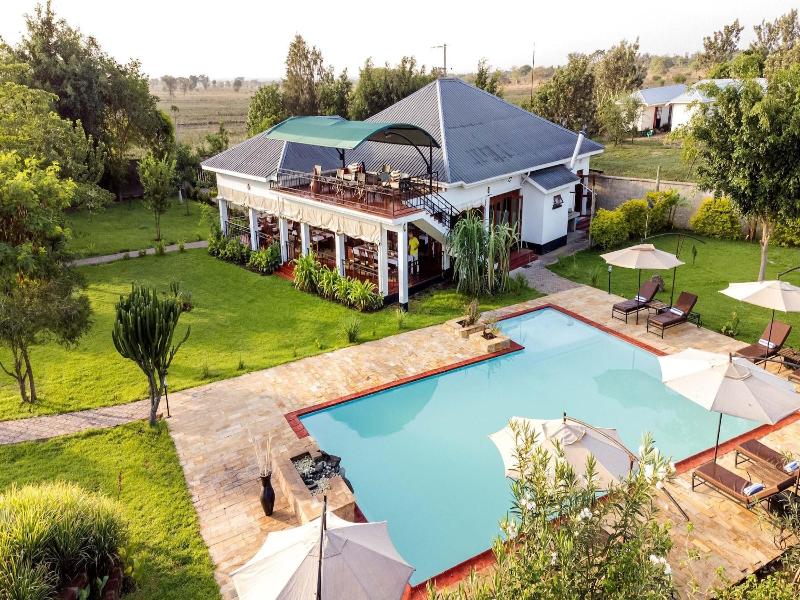 Moyoni Airport Lodge image