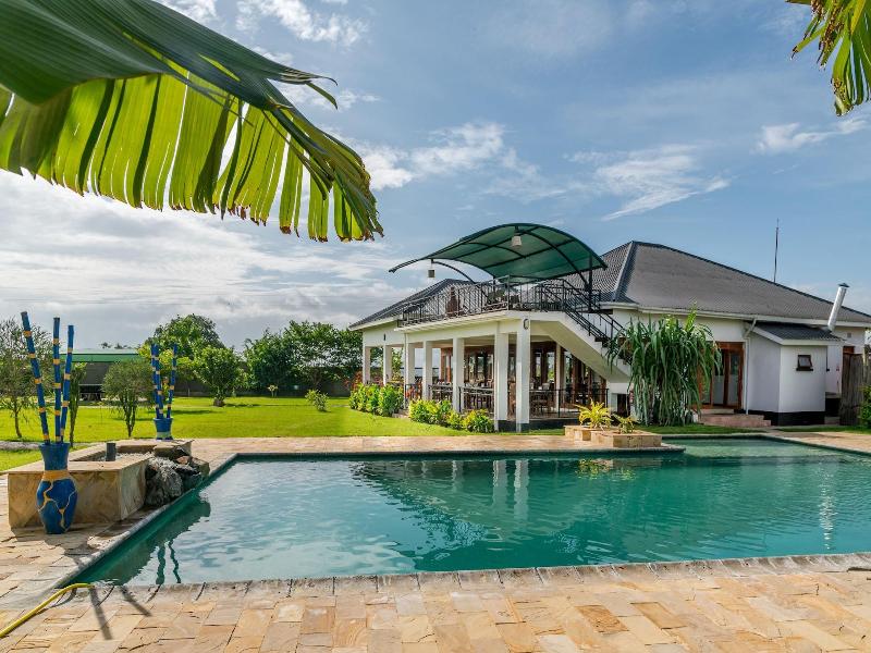 Moyoni Airport Lodge image