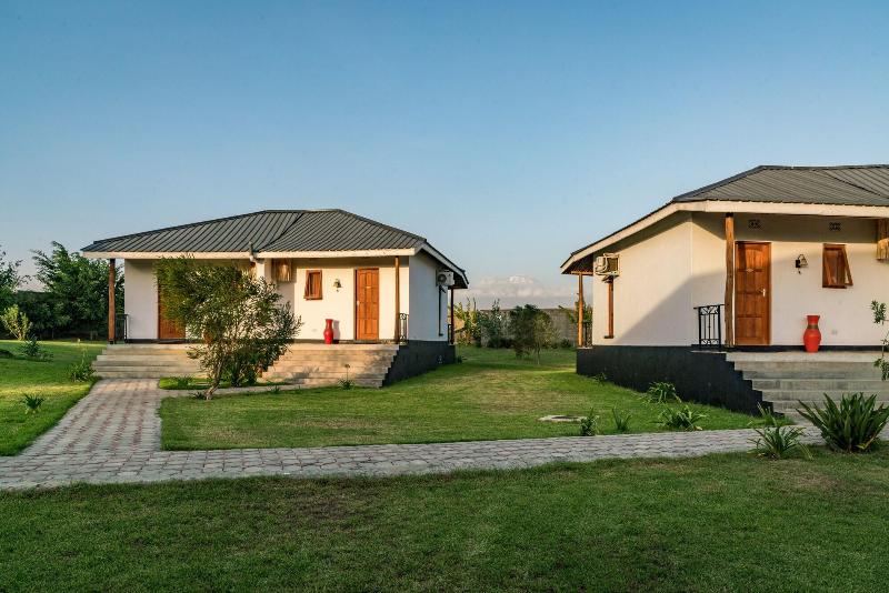 Moyoni Airport Lodge image