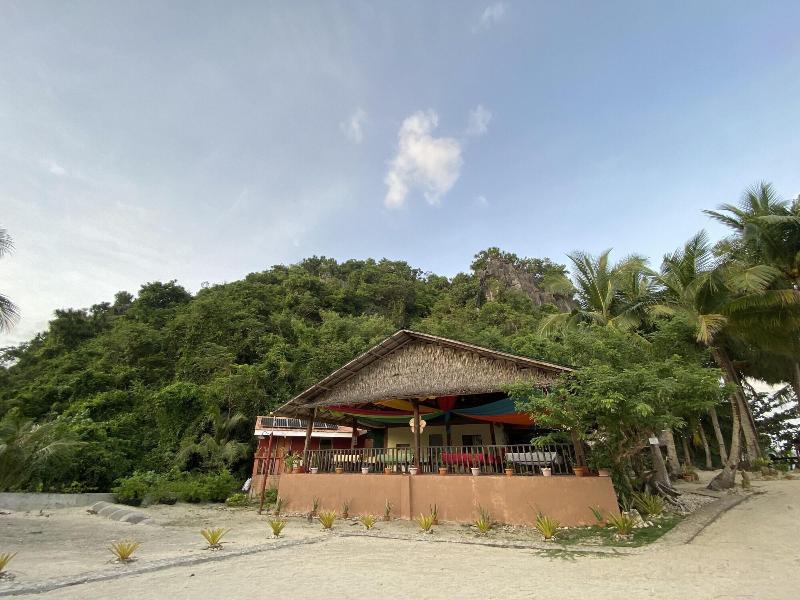 Borawan Island Resort By Cocotel image