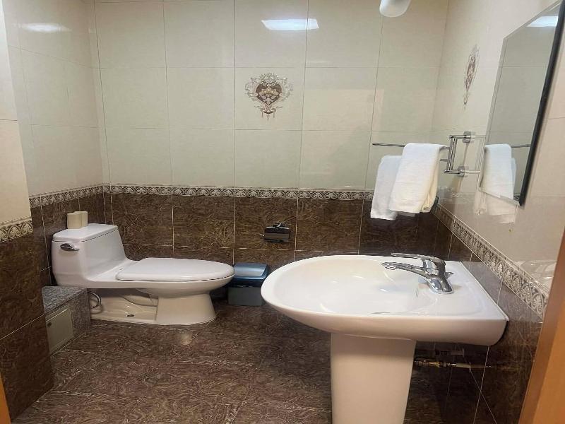 Tanan  Center Serviced Apartments image
