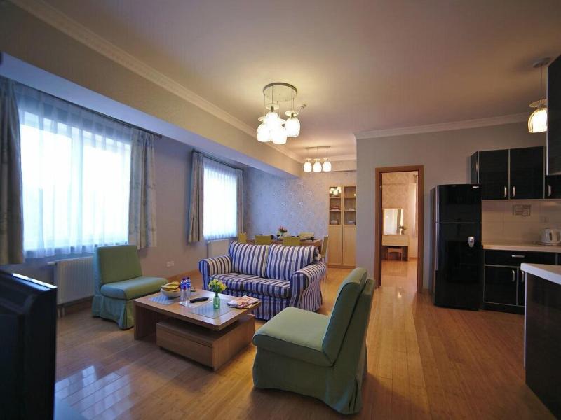 Tanan  Center Serviced Apartments image