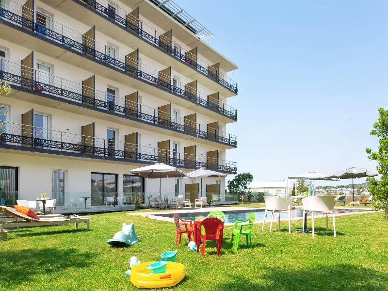 Golden Tulip Martigues - Provence image