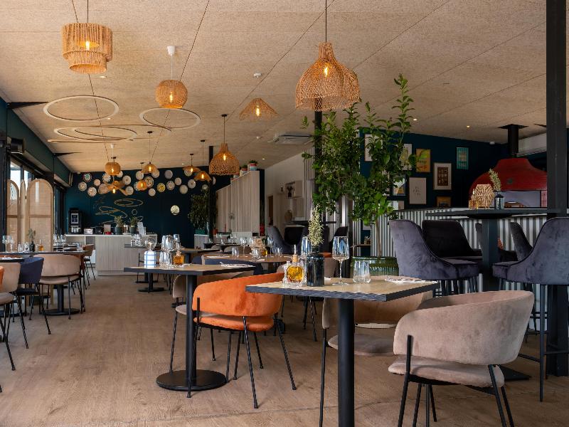Golden Tulip Martigues - Provence image