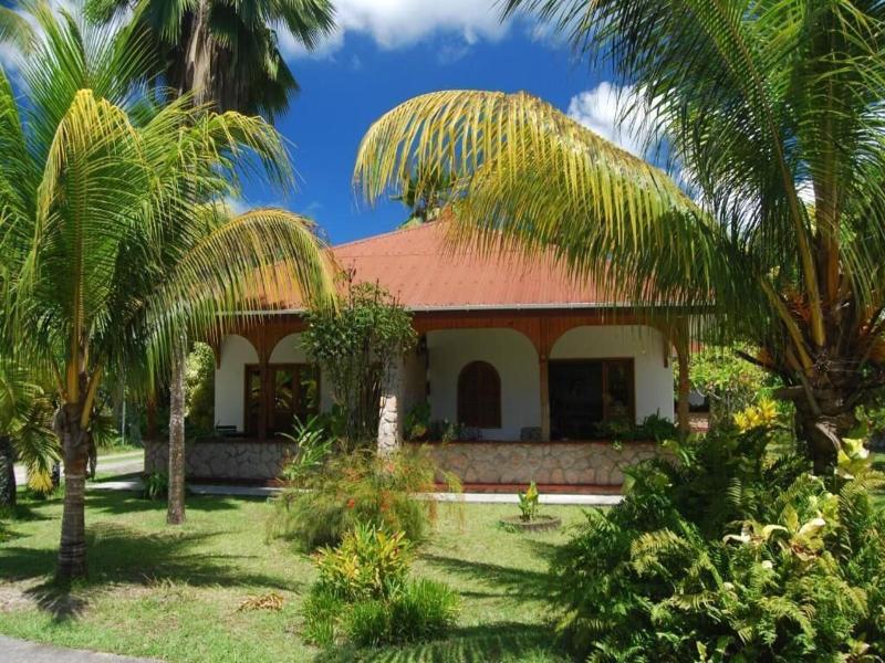 The Islanders Hotel