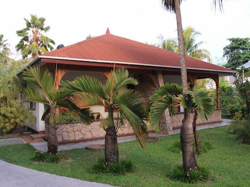 The Islanders Hotel