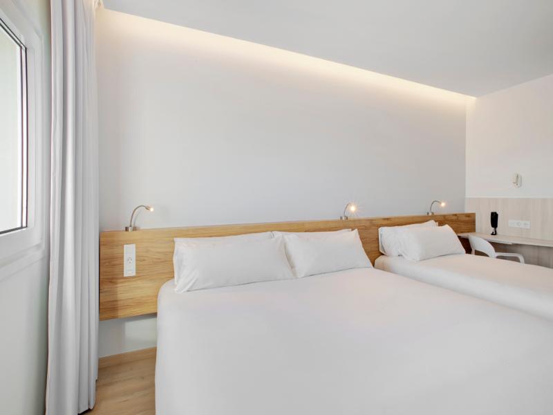 B&B Hotel Porto Expo Aeroporto image
