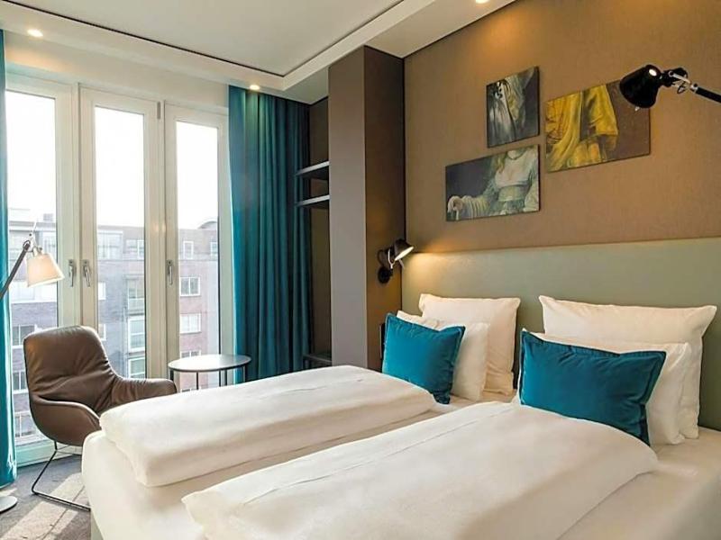 Motel One Amsterdam-waterlooplein image