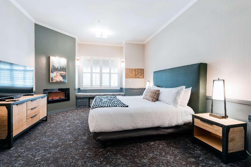 Hotel Nobo Cascade, Tapestry Collection By Hilton image