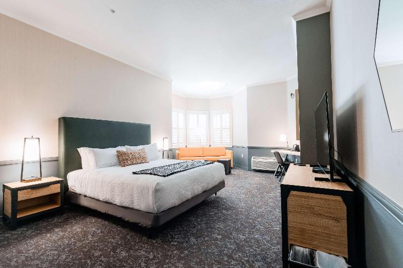 Hotel Nobo Cascade, Tapestry Collection By Hilton image