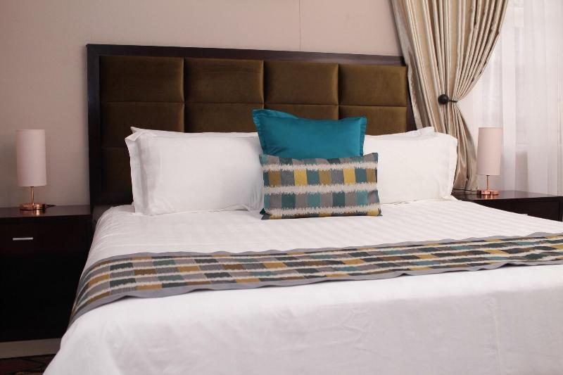 Triple Palms Bed And Breakfast image