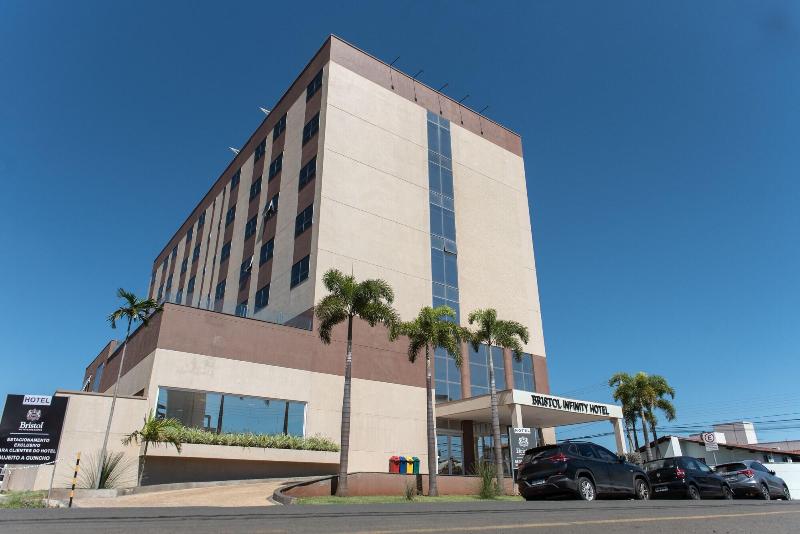 Bristol Infinity — exterior view