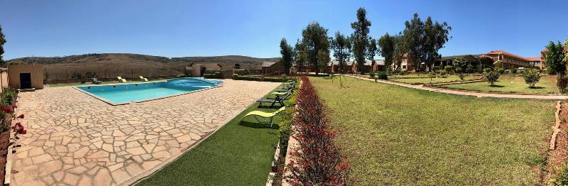 Ilo Hotel image