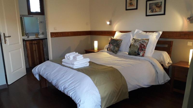 Ilo Hotel image