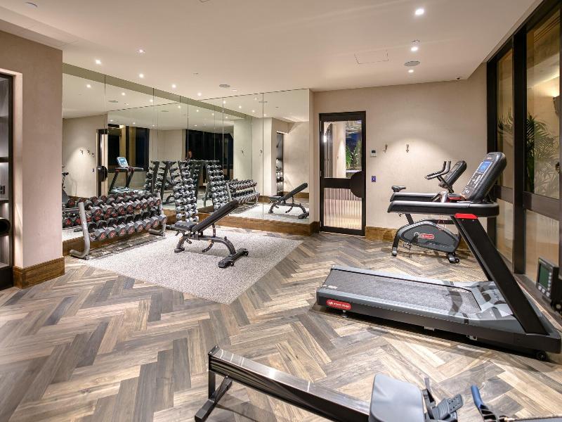 Encore Broadbeach image
