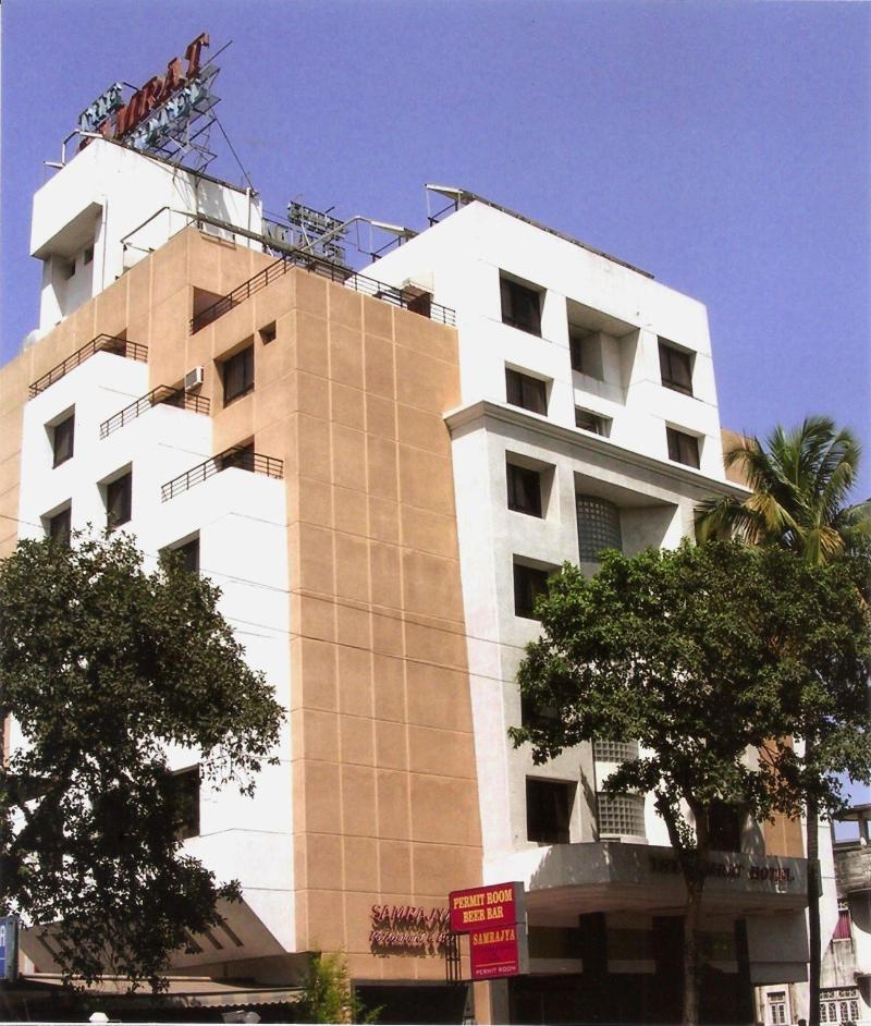 Hotel The Samrat image
