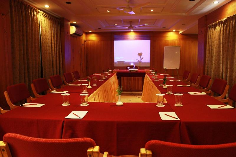 Hotel The Samrat image