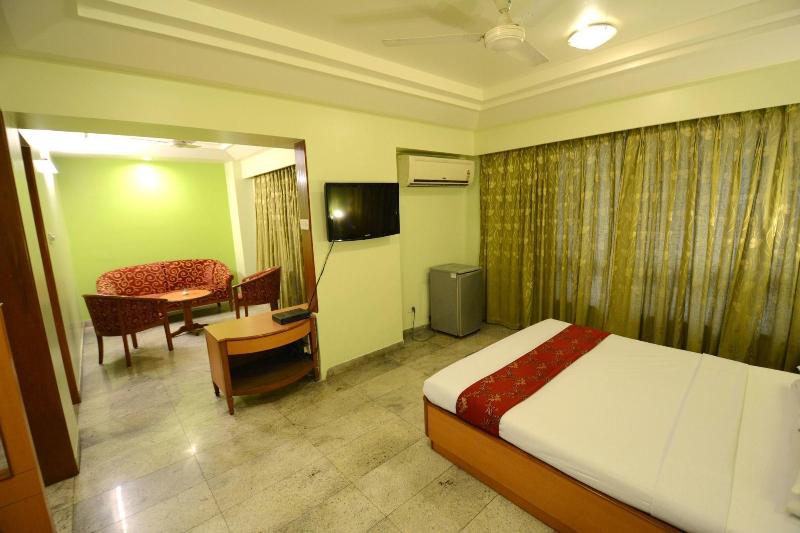 Hotel The Samrat image