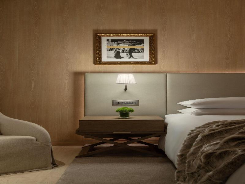 The Dubai Edition image
