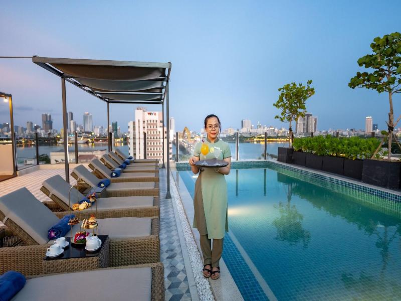 Cozy Danang Boutique Hotel image
