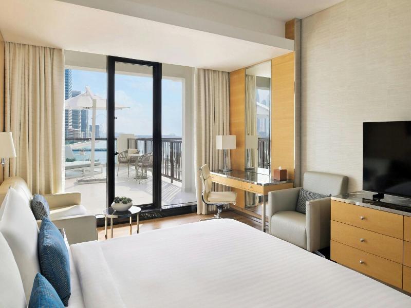 Marriott Resort Palm Jumeirah Dubai image