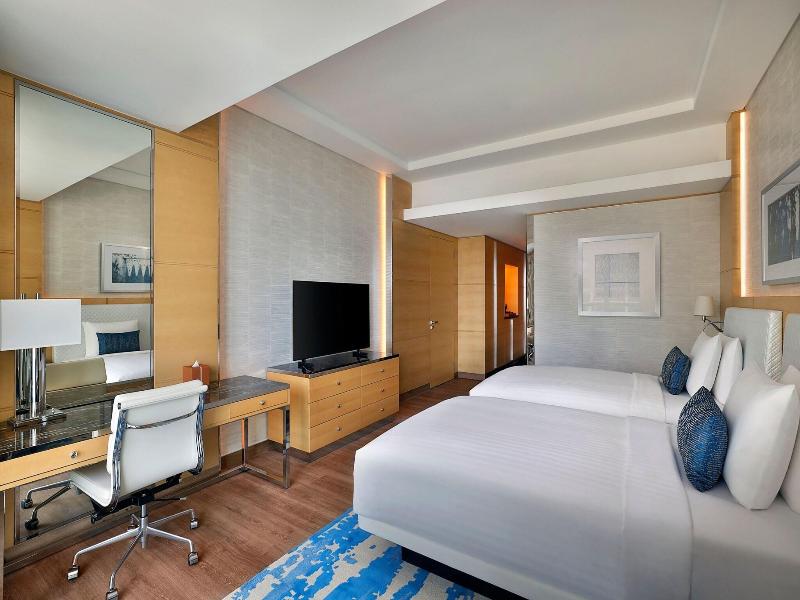 Marriott Resort Palm Jumeirah Dubai image