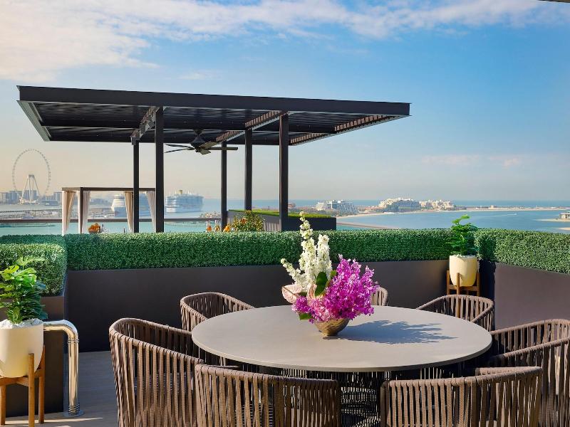 Marriott Resort Palm Jumeirah Dubai image