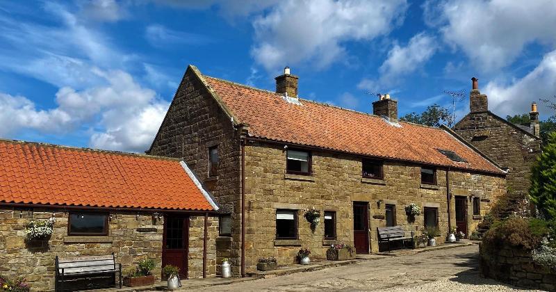 Craven Garth Cottages image