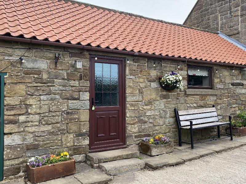 Craven Garth Cottages image