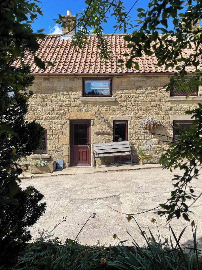 Craven Garth Cottages image