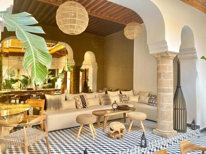 Riad Le Pã¨lerin image