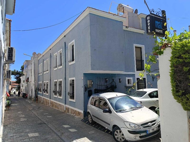 Mai Hotel image