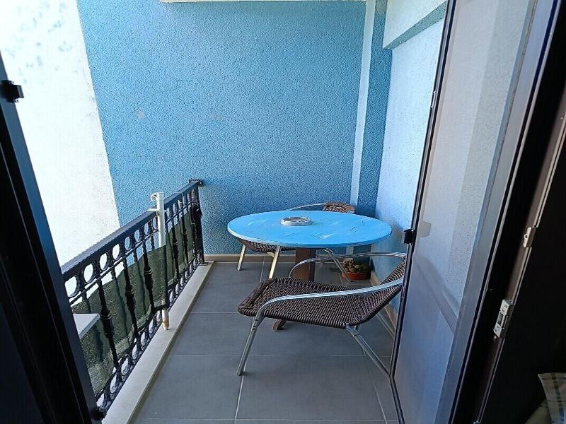 Mai Hotel image