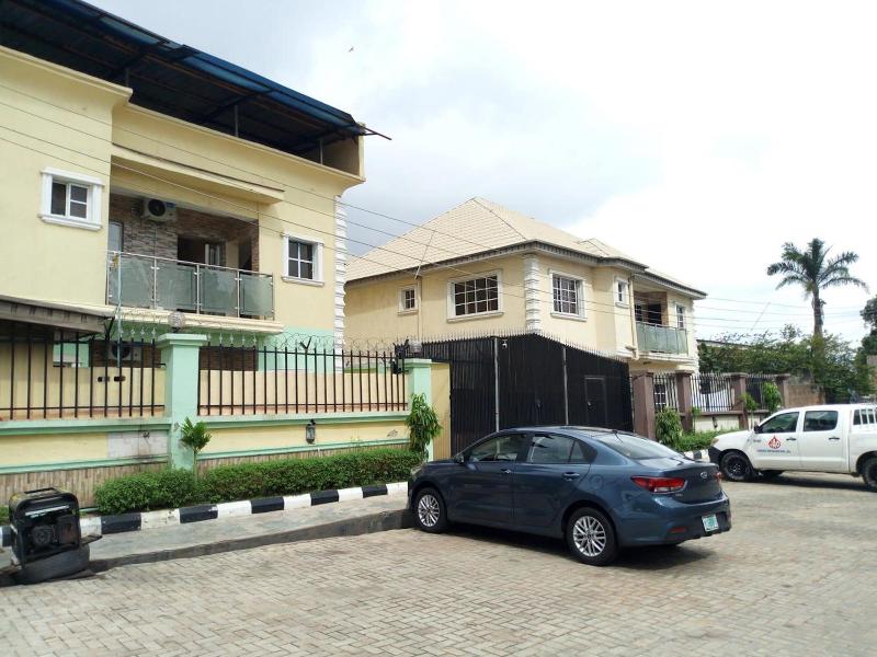 Link Majestic B2 Suites And Hotel