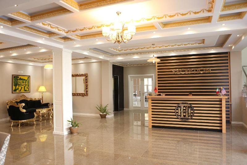 Hotel Holiday image
