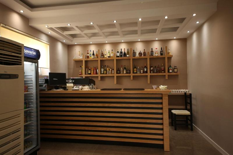 Hotel Holiday image