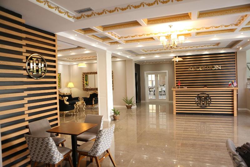 Hotel Holiday image