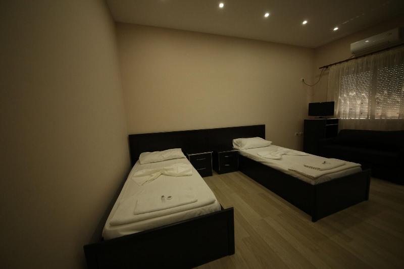 Hotel Holiday image